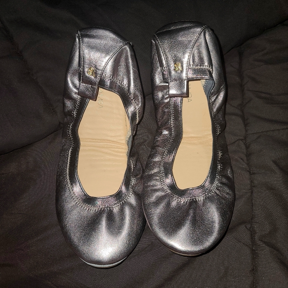 Yosi Samra flats